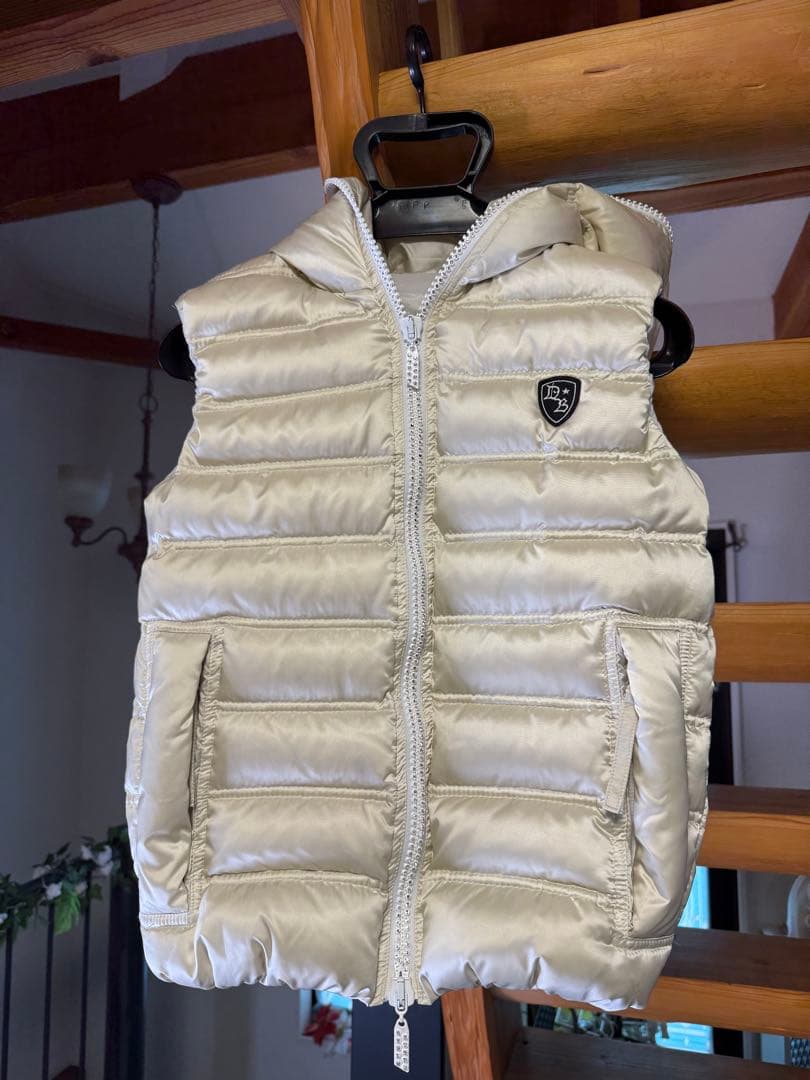 ダルタンボナパルト シャンパンゴールドホワイト ダウンベストジャケット ブルゾン
