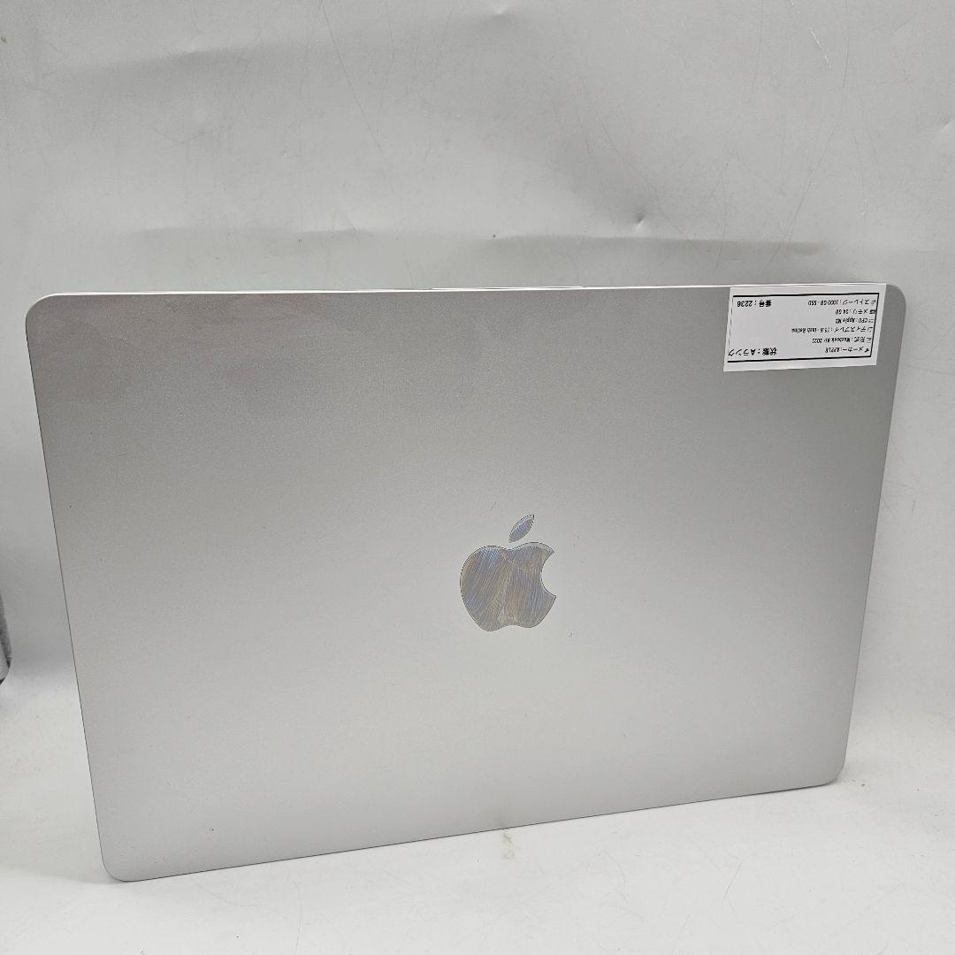 Macbook Air 2022 • Apple M2 | 24GB | 1TB