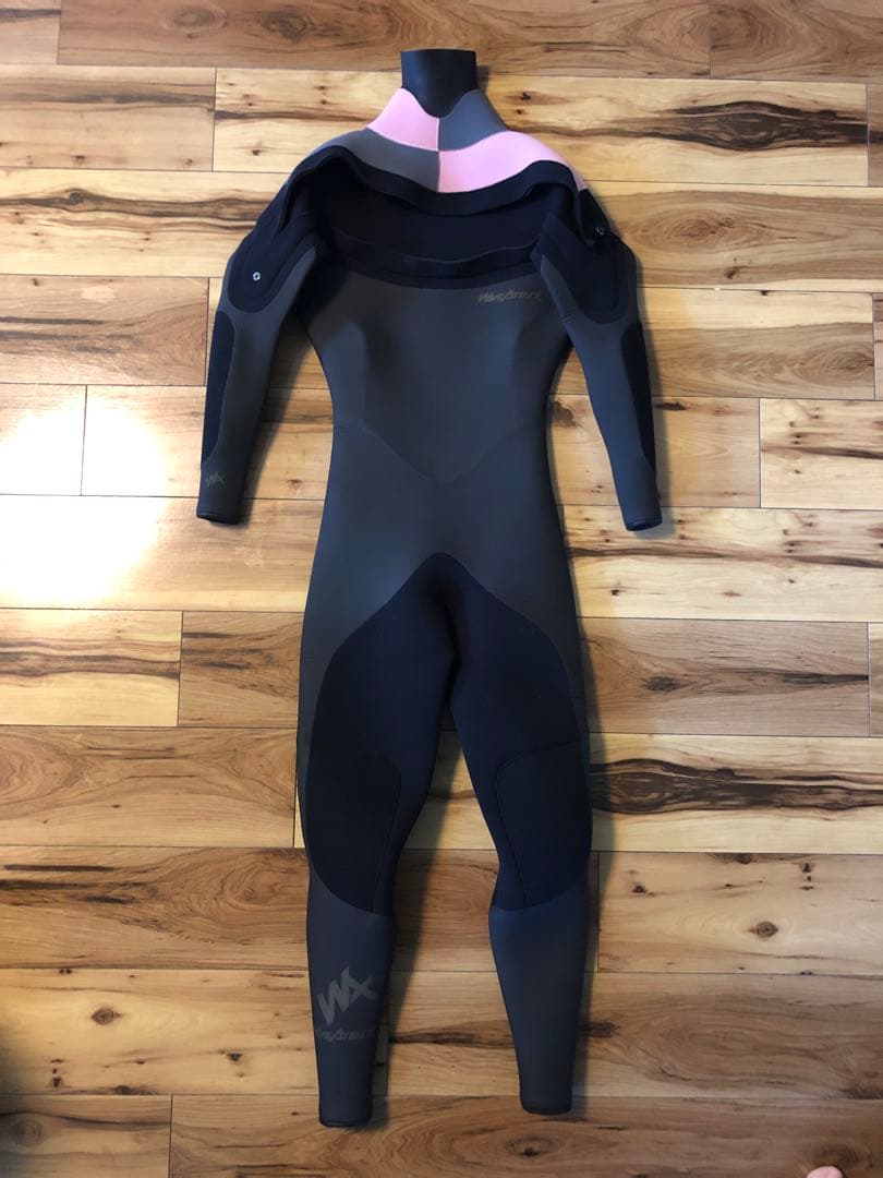 【オーダーメイド】ウエットスーツ　レディース　サイズM 相当　状態新品級！