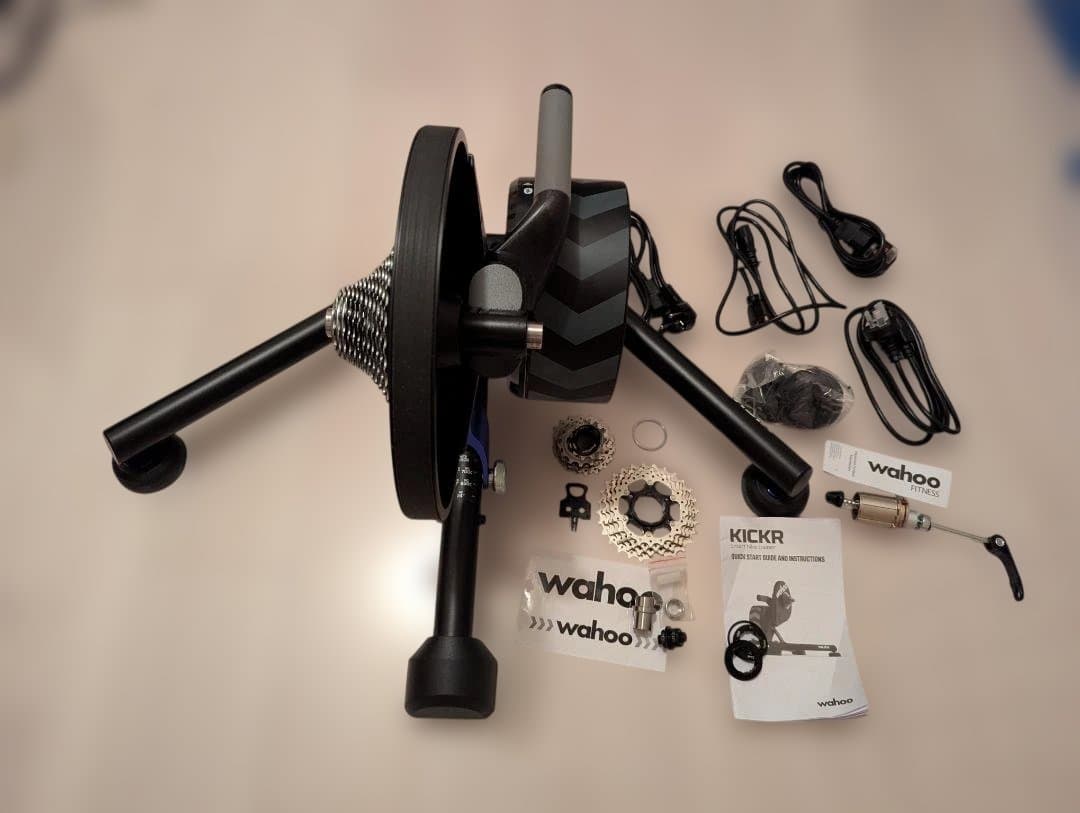 t*4様 Wahoo KICKR WFBKTR122 カンパ&SHIMANOスプ