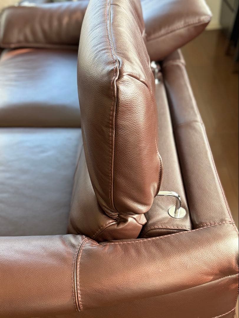 LEON 2.5人掛け電動リクライニングソファ