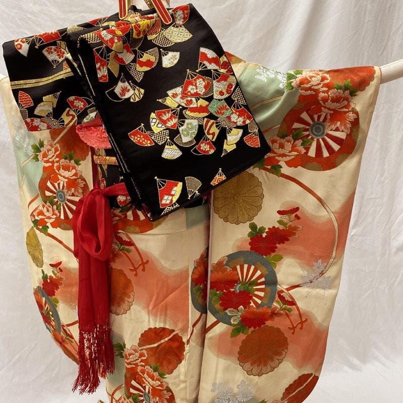 510ag71◎七五三 七歳 女児 アンティーク着物&袋帯&長襦袢 総柄 白◎