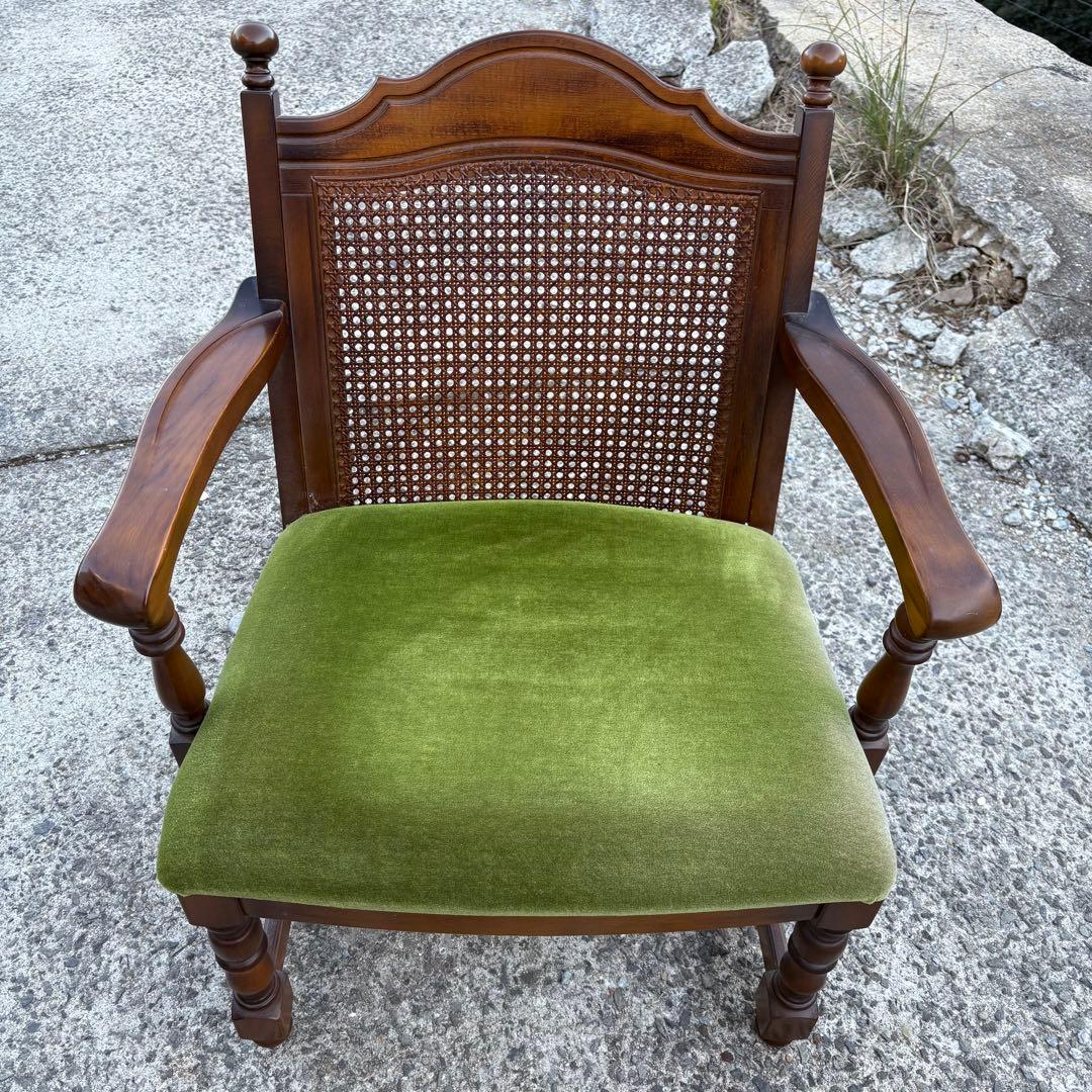 寺222 美品 オールドカリモク ラタンチェア モケットグリーン ②
