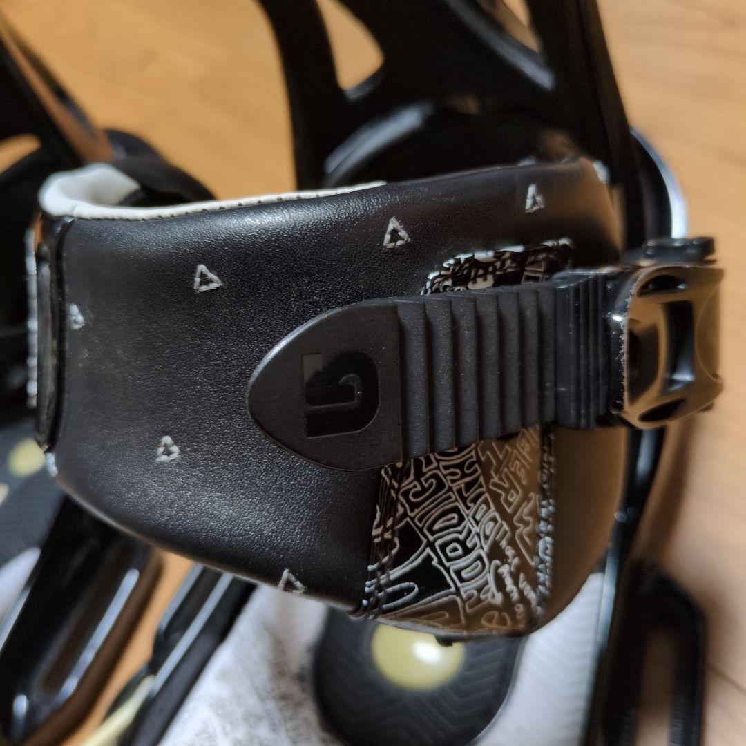 CARTEL スノーボードビンディング ブラック/ホワイト