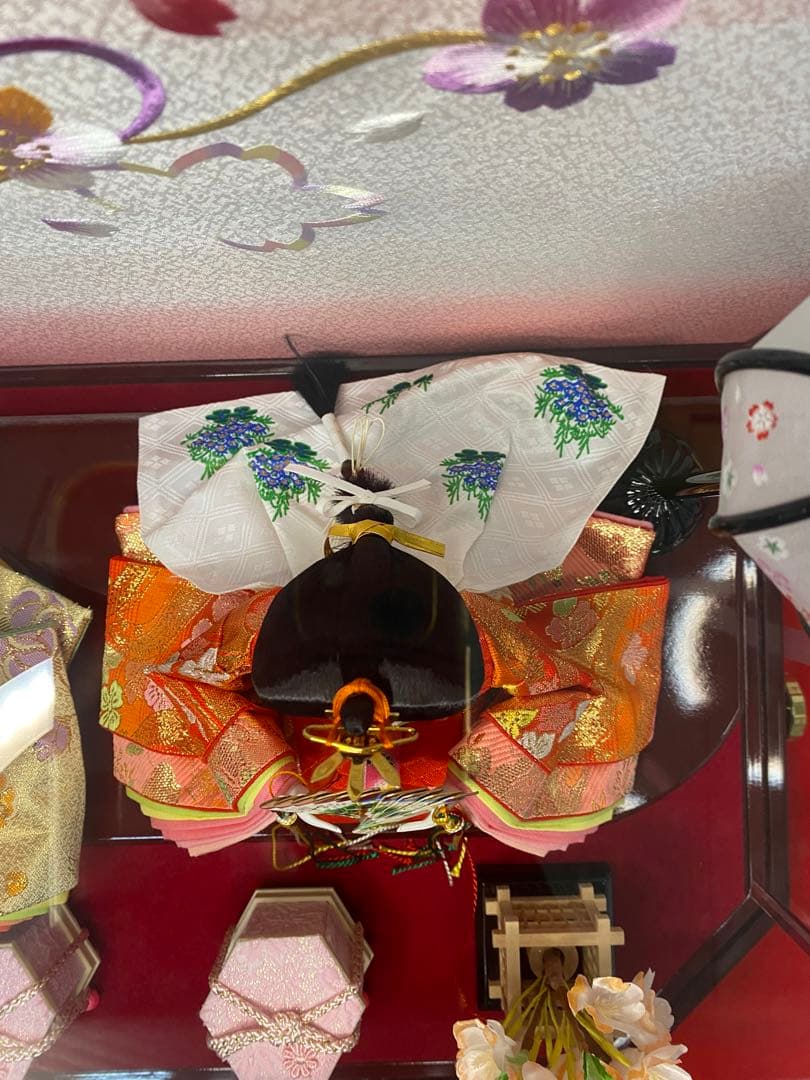 東京久月　雛人形オルゴール付き親王飾り・間口約５８×奥行約３６×高さ約３7㎝