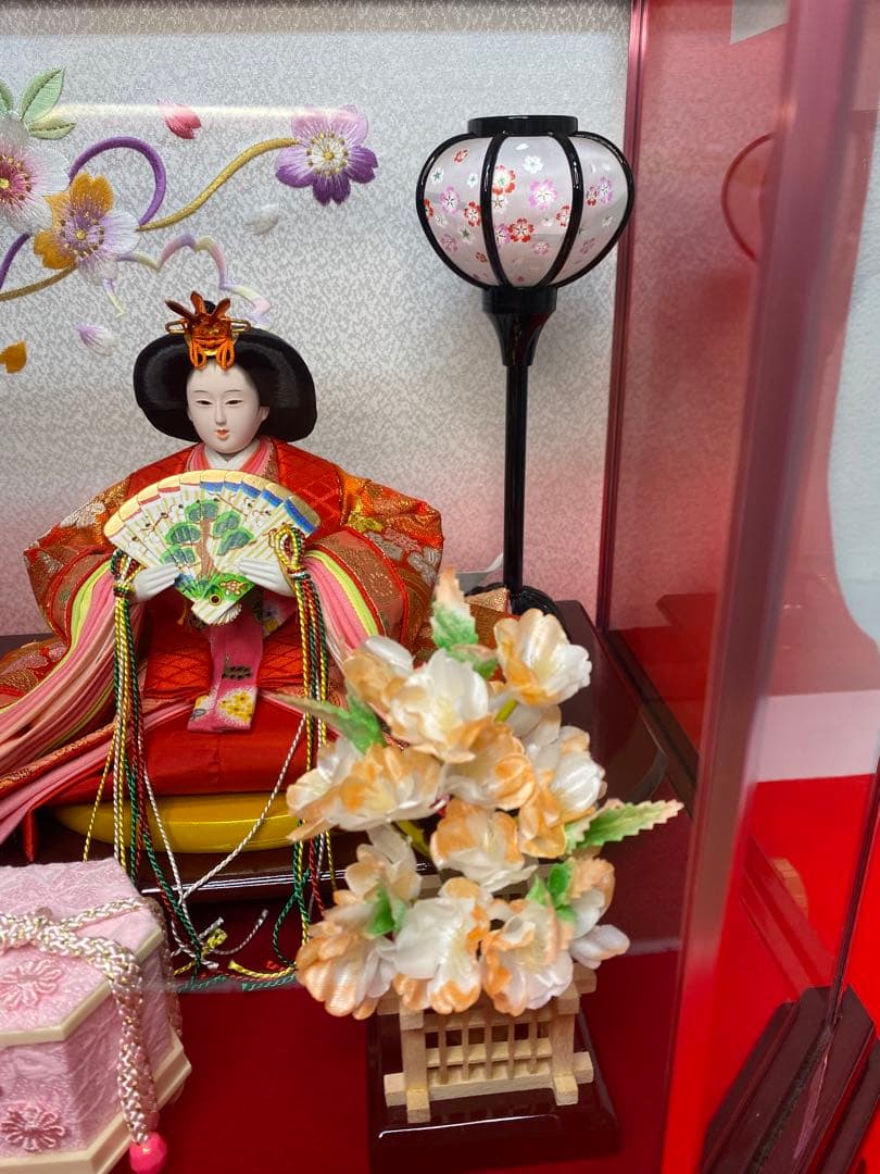 東京久月　雛人形オルゴール付き親王飾り・間口約５８×奥行約３６×高さ約３7㎝