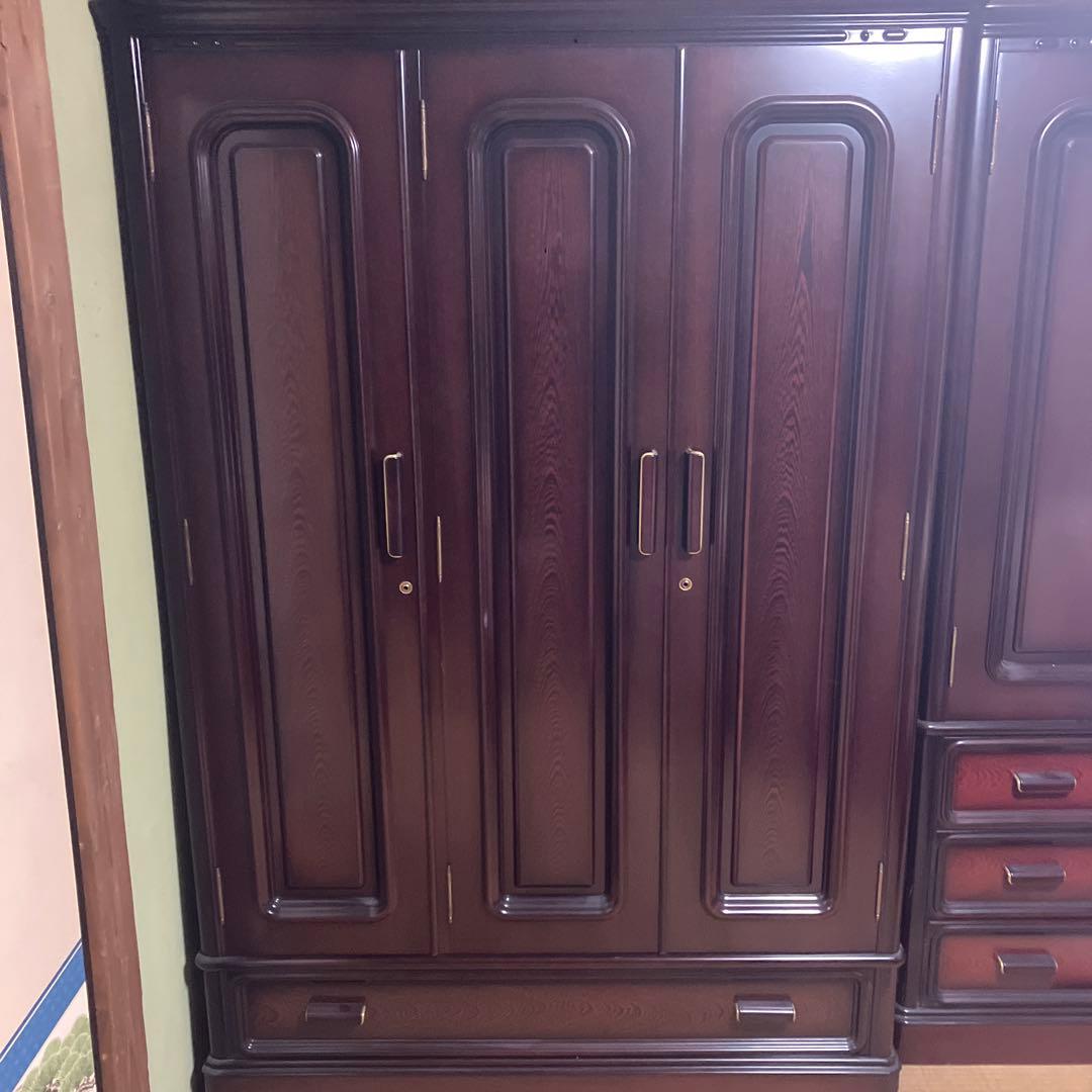 ダークブラウン 3ドア衣装ダンス ハンガーラック付き