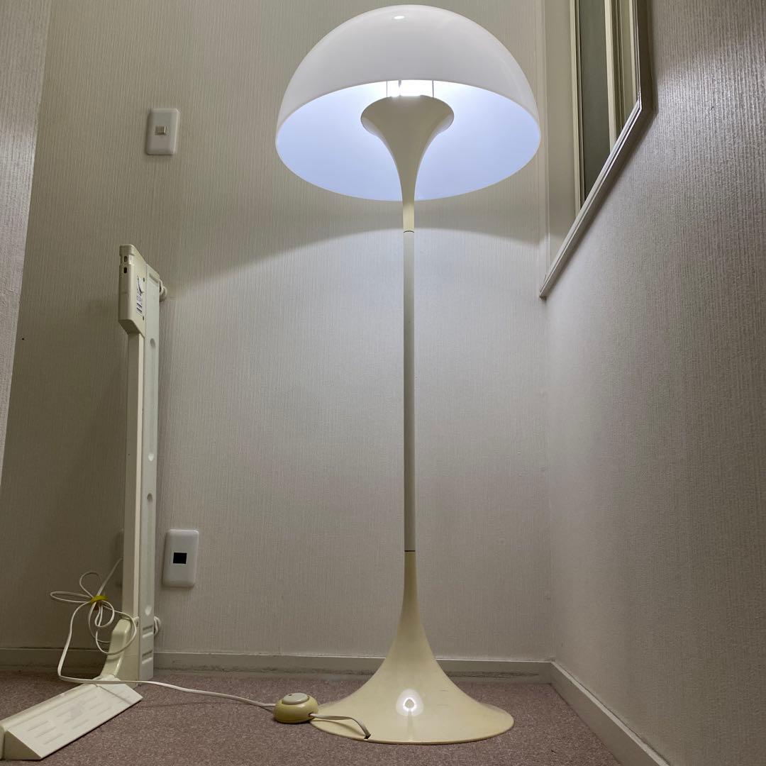 【みけ】ルイスポールセン　Panthella 乳白アクリル　フロアスタンド