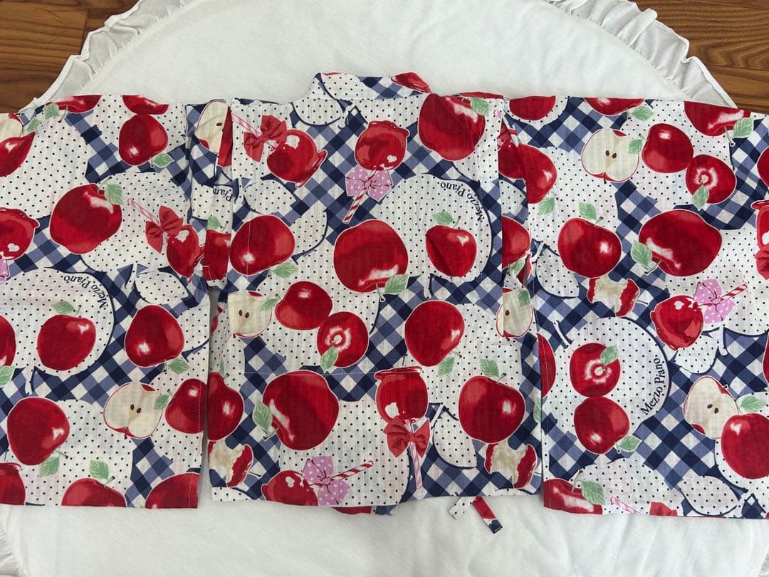 メゾピアノ りんご柄　リンゴ柄　浴衣　セパレート　2way 130 紺色