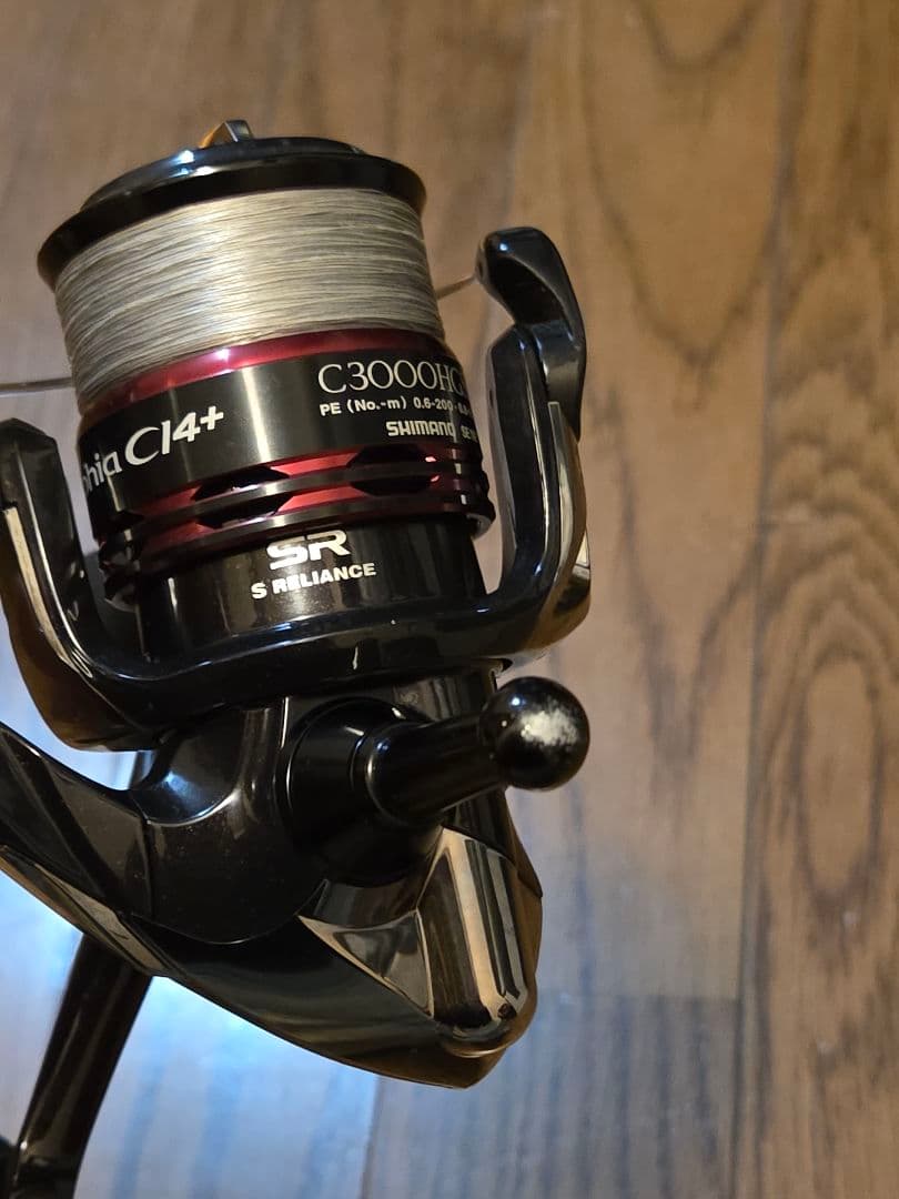 【美品】シマノ 12′セフィアCI4+ C3000HGSDH スピニングリール