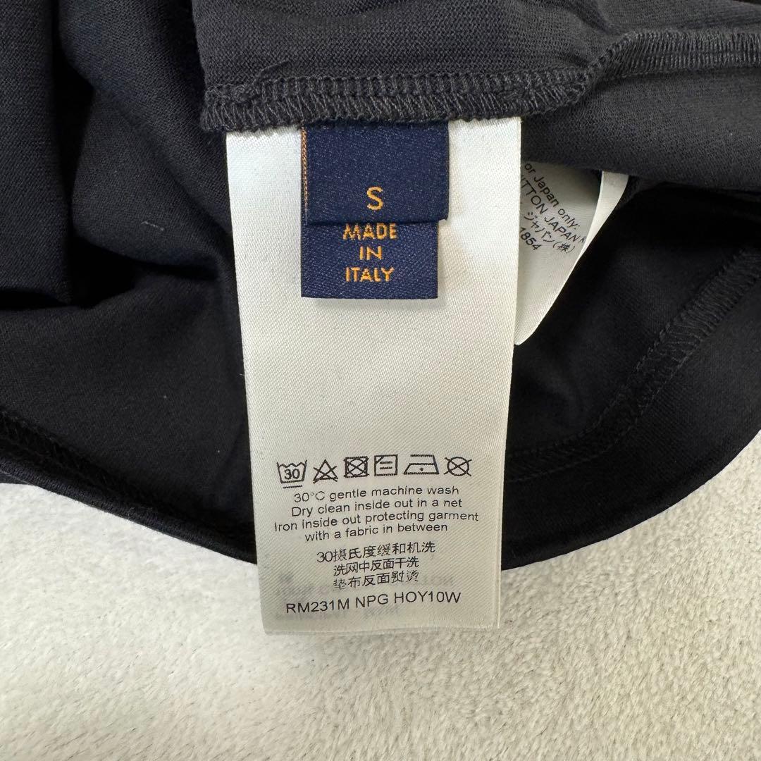 新品✨LOUIS VUITTON LIVEプリント　半袖　ブラック　Sサイズ