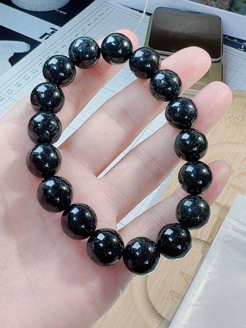 MY CS-0219天然本翡翠《本物保証》墨翠 黒翡翠 ブレスレット17cm