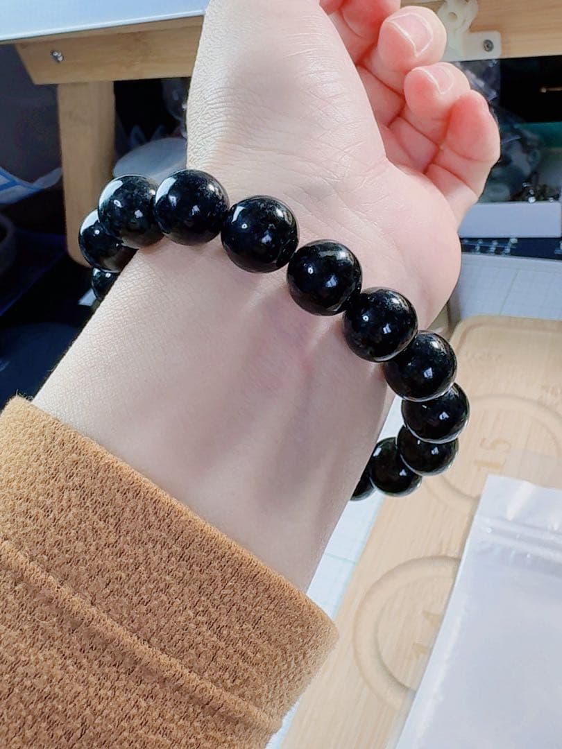 MY CS-0219天然本翡翠《本物保証》墨翠 黒翡翠 ブレスレット17cm