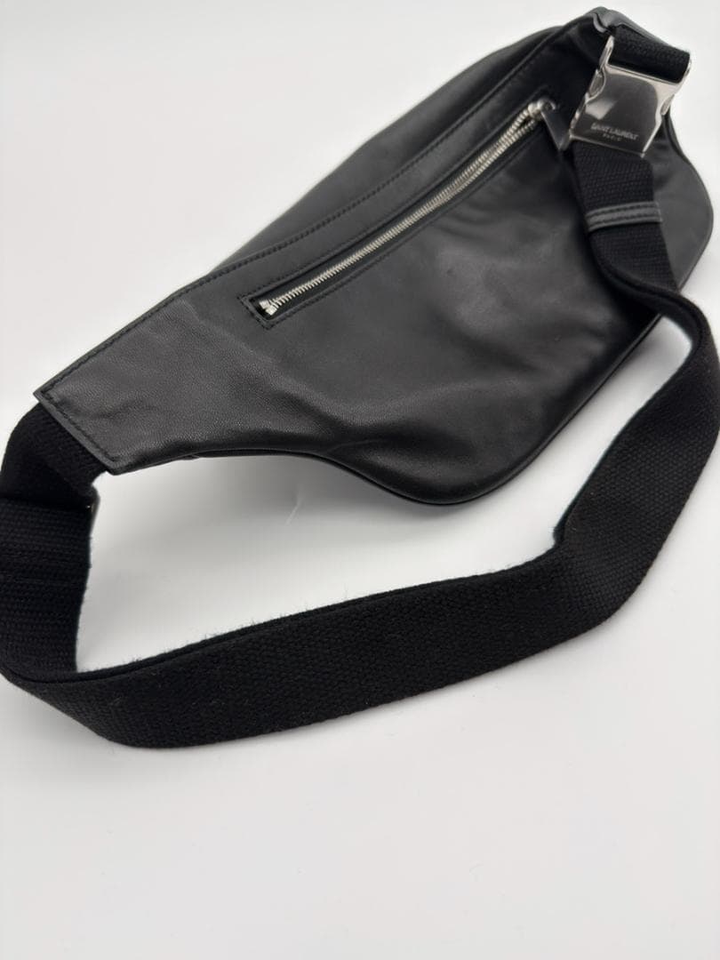 美品◇SAINT LAURENT レザー ボディバッグ ベルトバッグ 黒