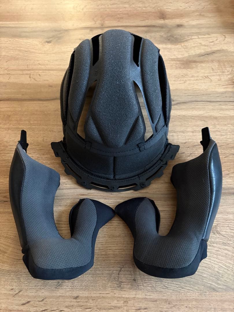 Kabuto RYUKI フルフェイスヘルメット ホワイト/ブラック