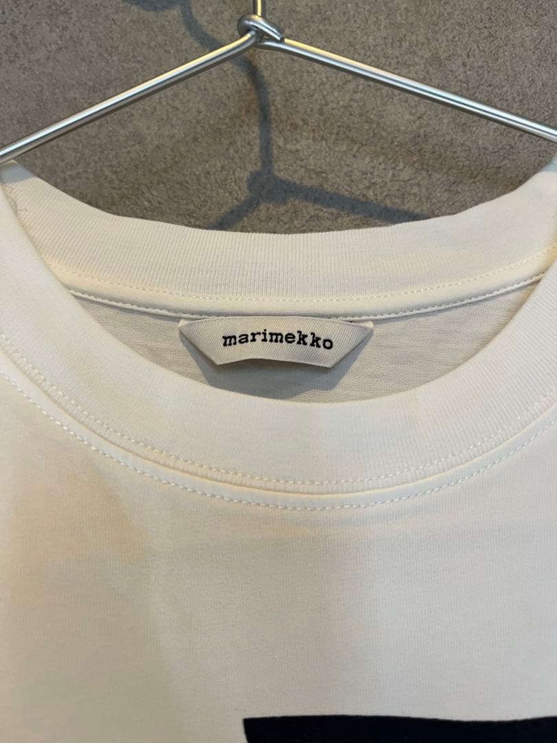 marimekko Tシャツ unikko