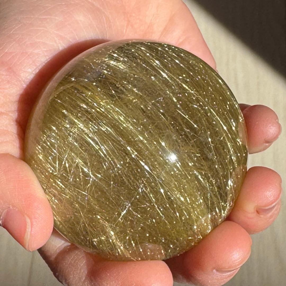 金運アップ （鉱物入り）◇ゴールドルチルクォーツ◇丸玉　約42.8㎜