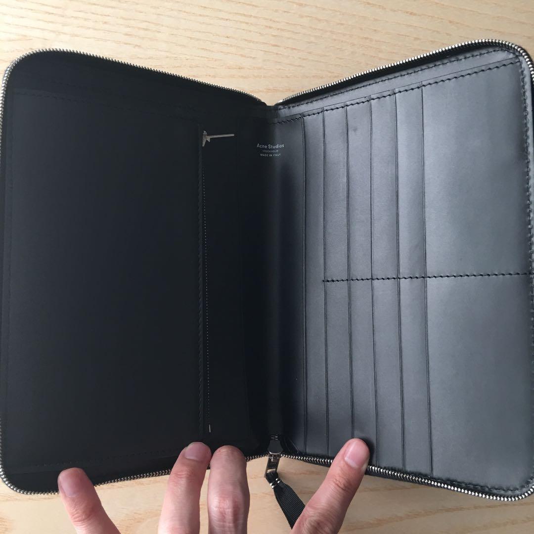 ダ*ト様 Acne Studios（アクネ ストゥディオズ）の財布