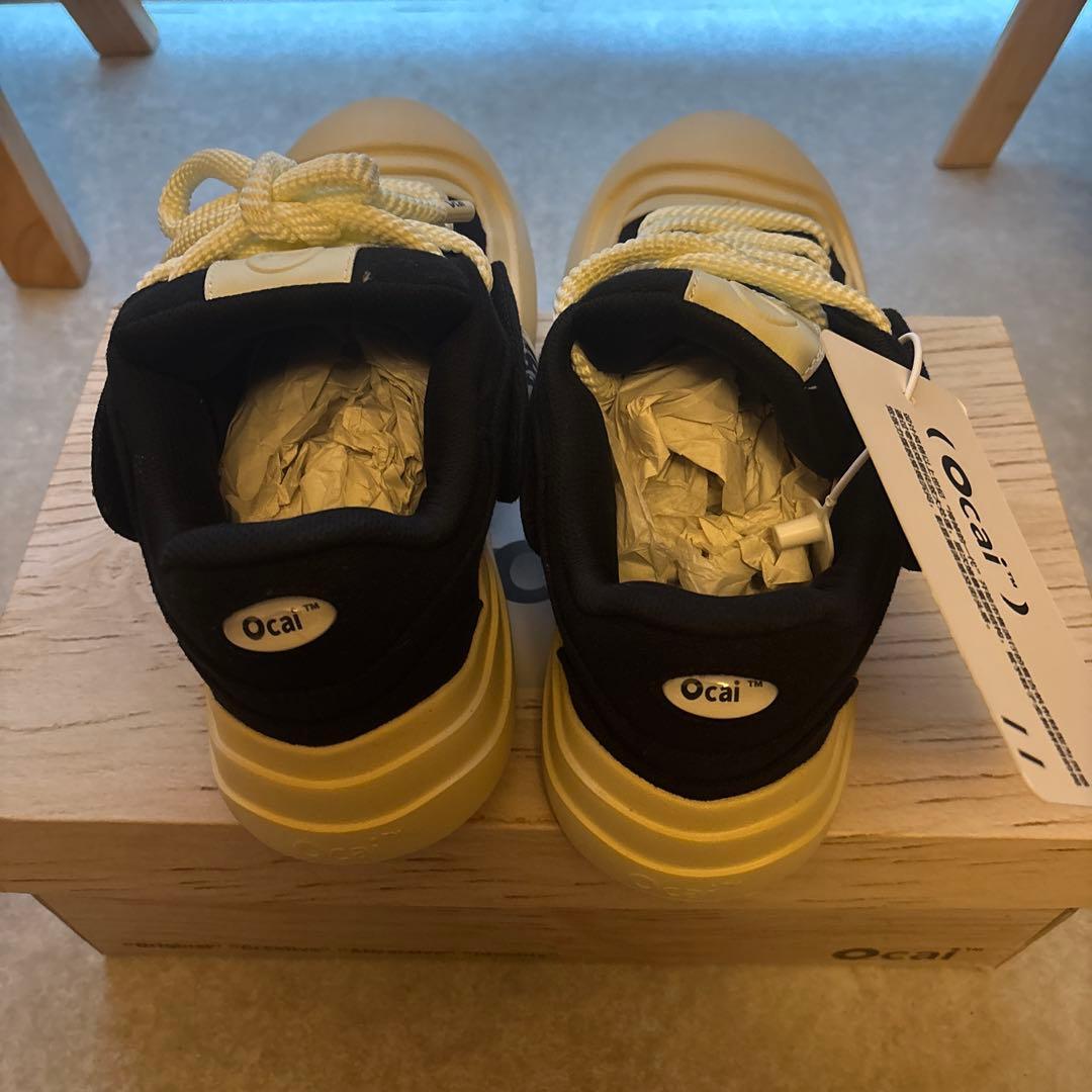 靴 OCAI SMILE CANVAS