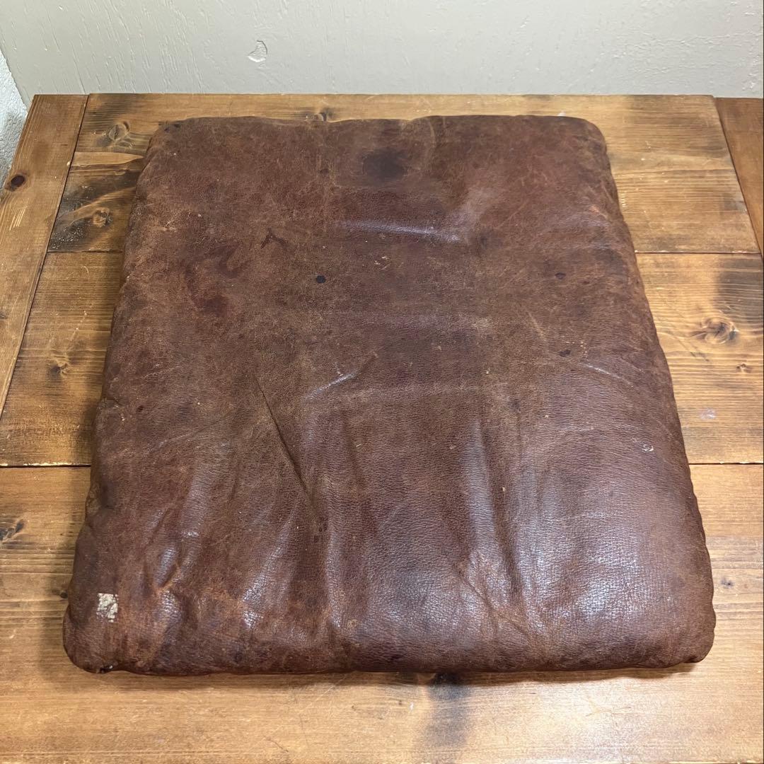 ヴィンテージ 革 座布団 2枚