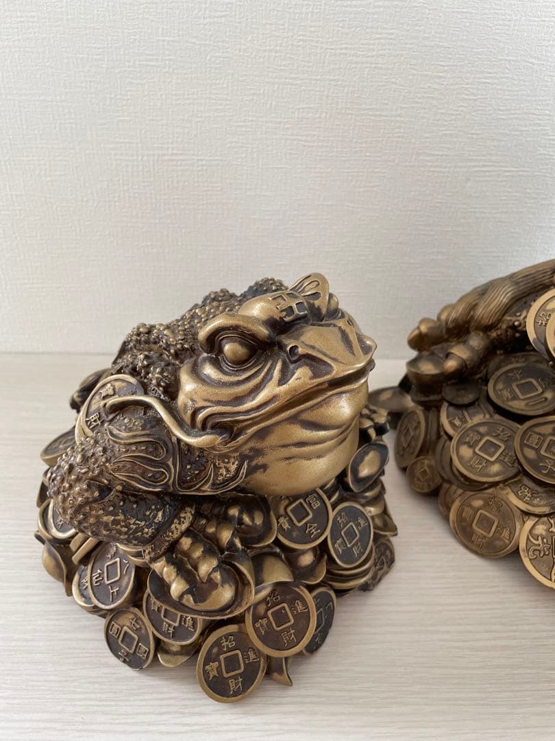 カエル　置物　縁起物　風水