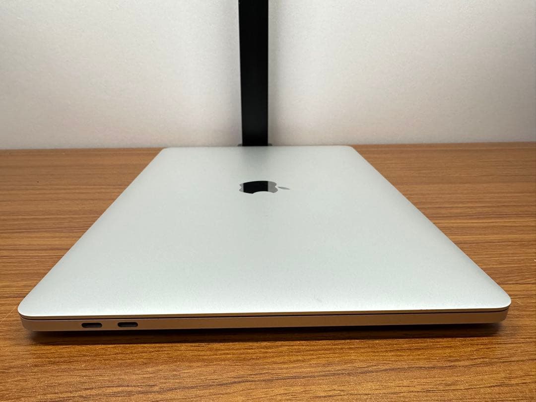 MacBook本体 MacBook Pro 2020 13inch Core i7 32Gb 512