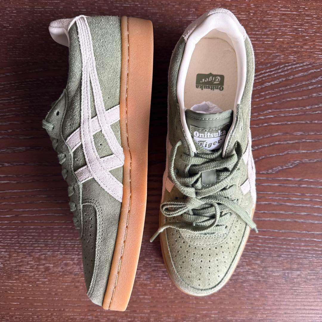 お値下げ済み Onitsuka Tiger オリーブグリーン スニーカー