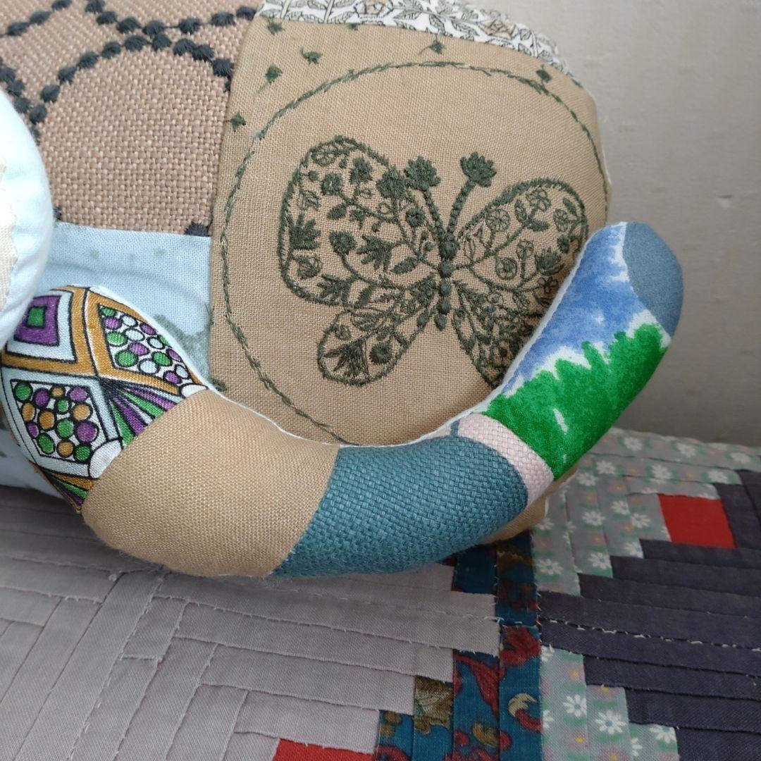 ミナペルホネン・ハンドメイド☆うとうと居眠りねこちゃん・forest wing＋