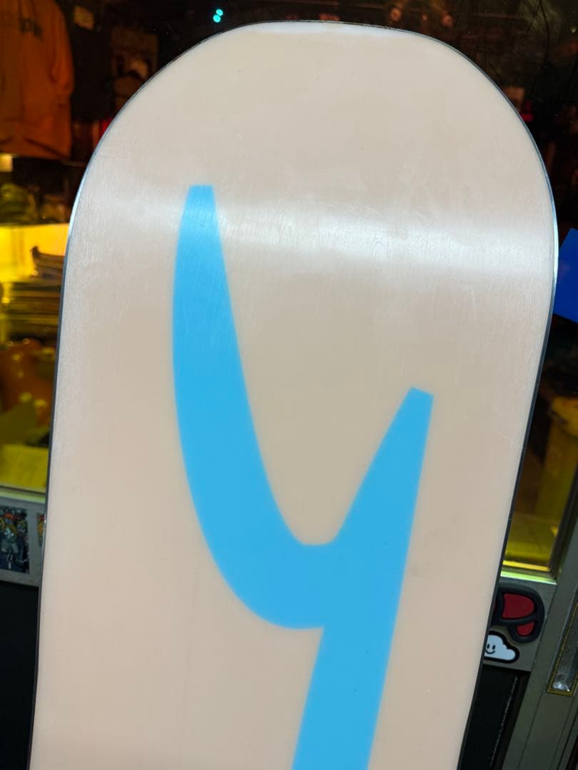 YES. emotion スノーボード 143cm キャンバーボード　中古