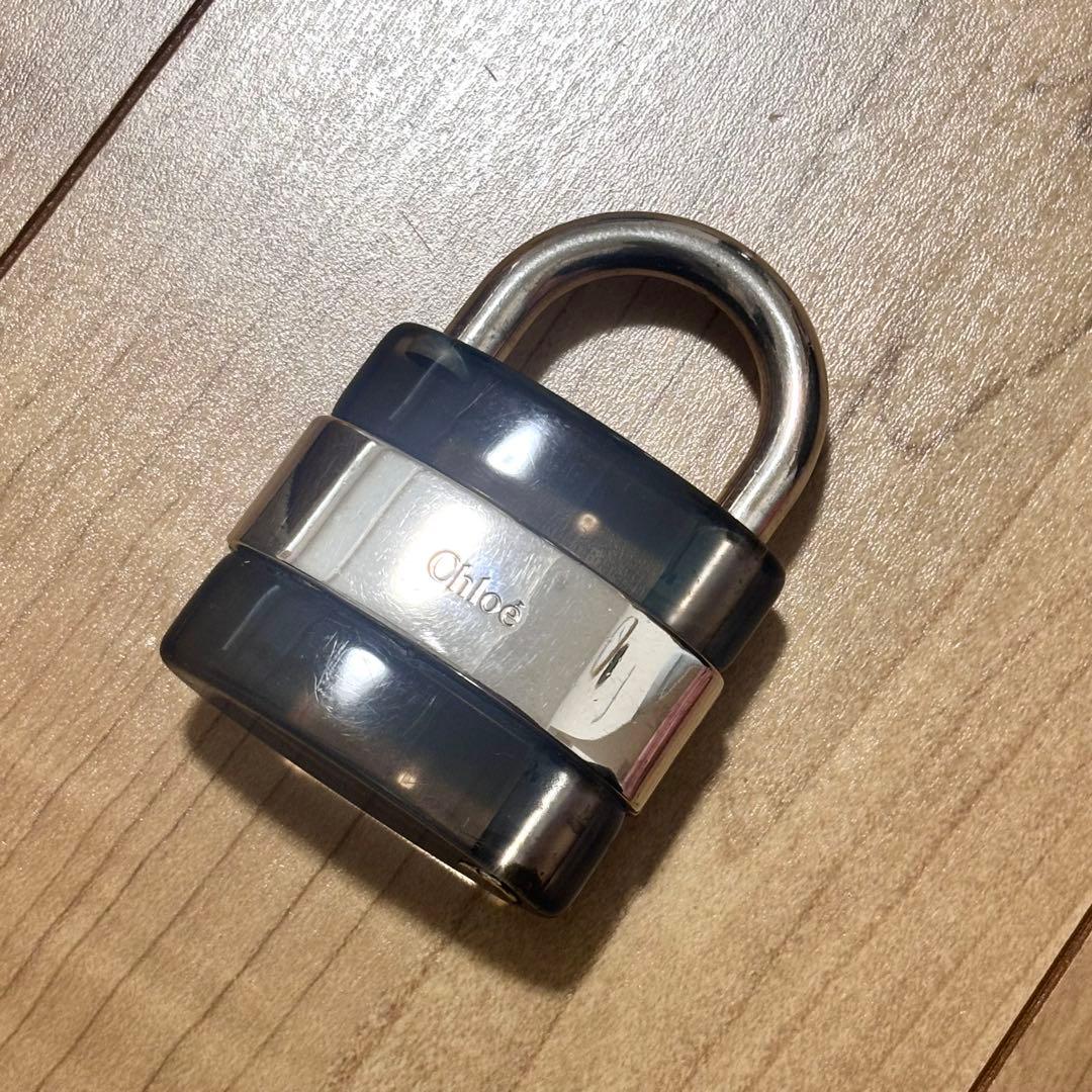 レア✨Chloe パドロック型 南京錠 チャーム