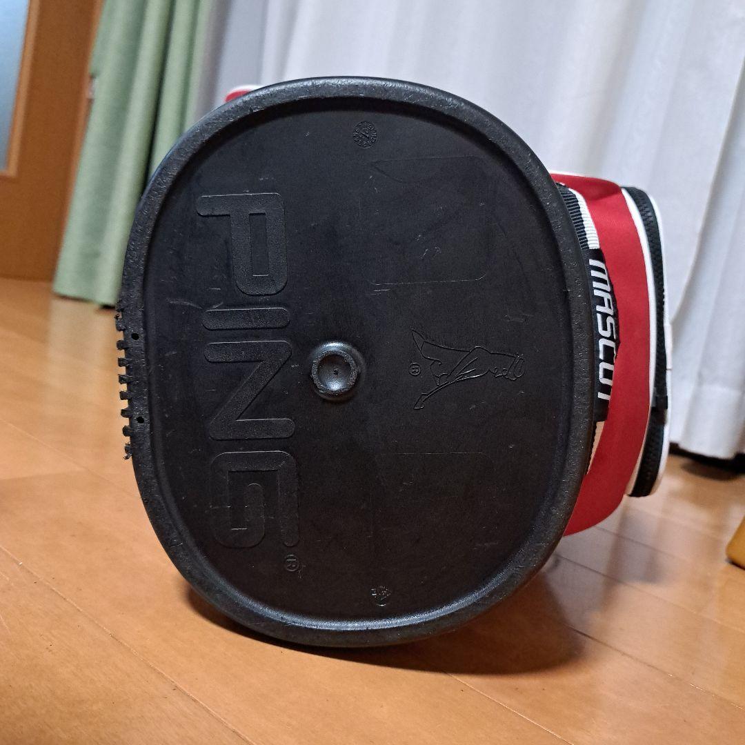 ピンスタンド式キャディバッグ-希少フード内蔵型、美品！レンチはオマケ。