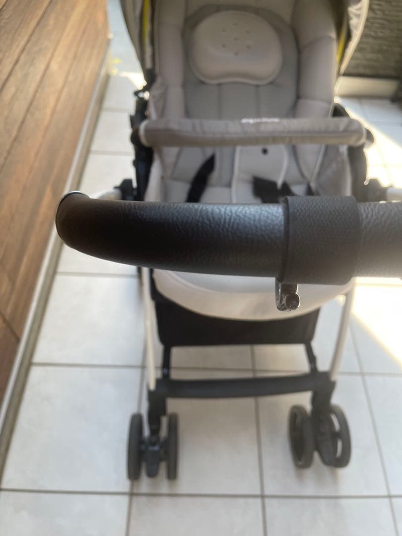 美品✨Aprica アップリカ ラクーナクッションフリー グレー