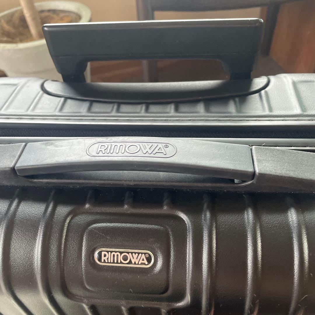 RIMOWA サルサ　キャリーケース　四輪
