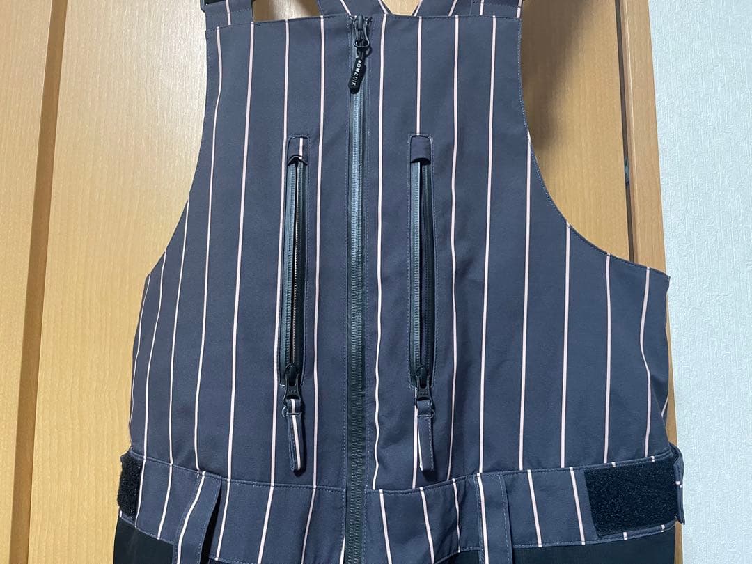 NOMADIK ビブパンツ　Ｌサイズ