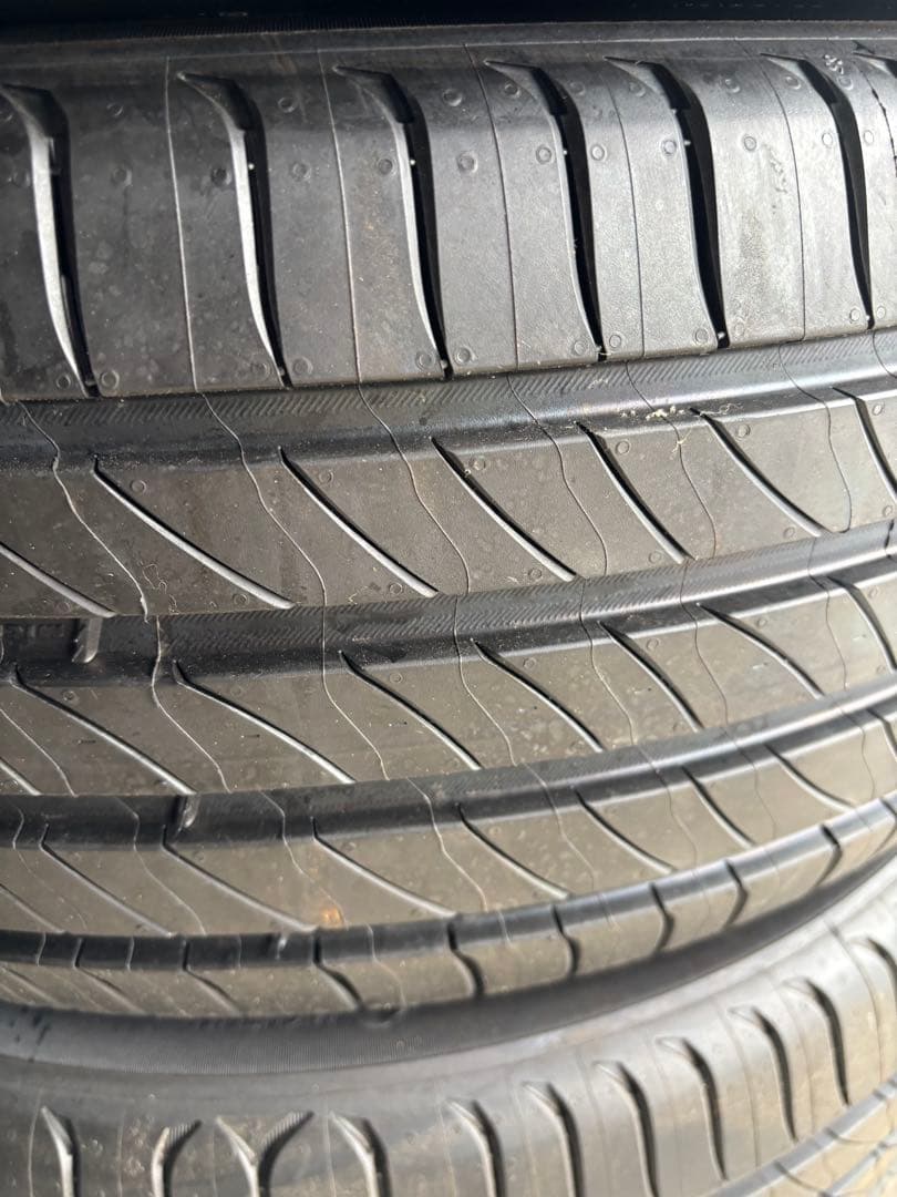 値下げ不可 早い者勝ち　215/50R17 ミシュラン　e primacy