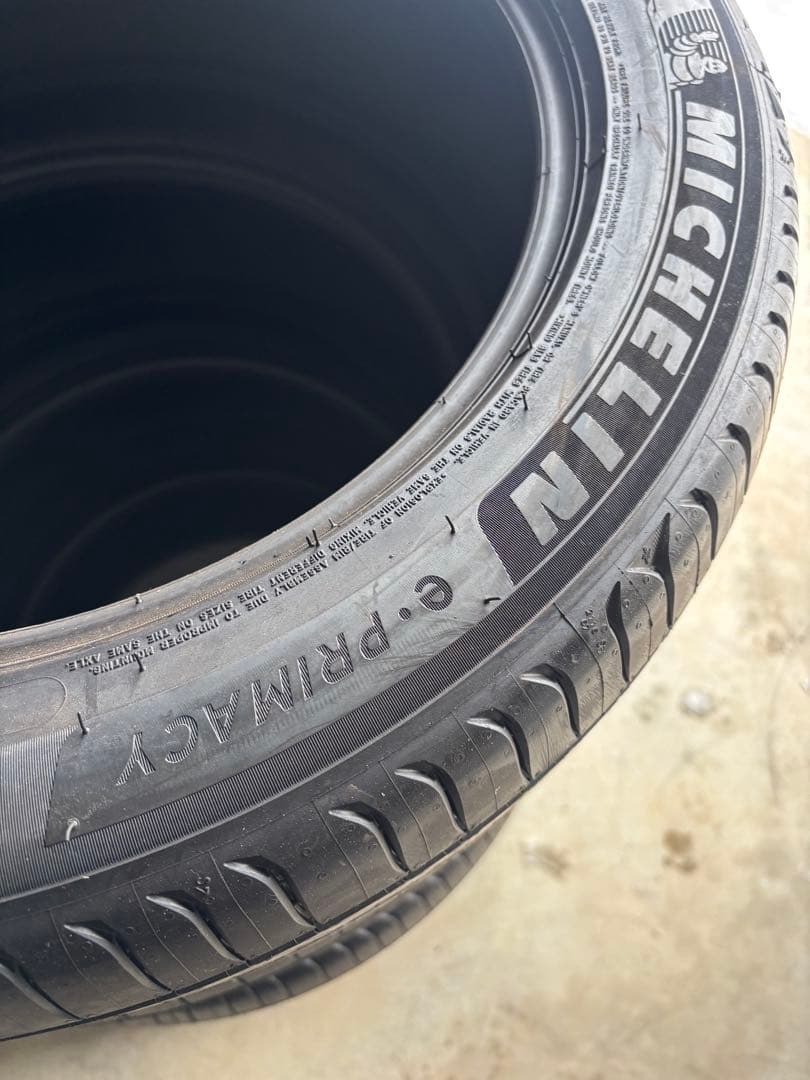 値下げ不可 早い者勝ち　215/50R17 ミシュラン　e primacy