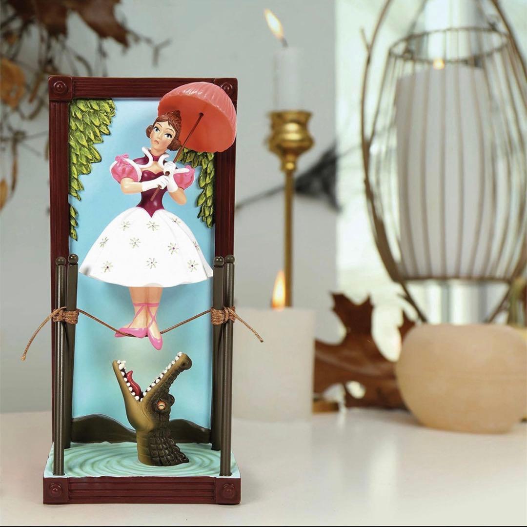 ショーケース　ディズニー　ホーンテッドマンション　タイトロープ　リリアン　置物