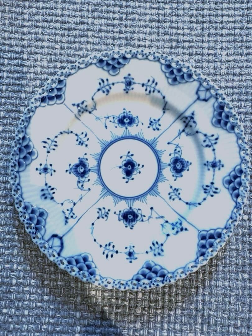 ロイヤルコペンハーゲン　ブルーフルーテッド　フルレース