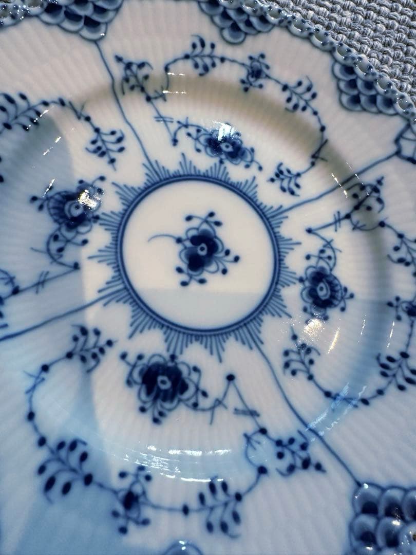 ロイヤルコペンハーゲン　ブルーフルーテッド　フルレース