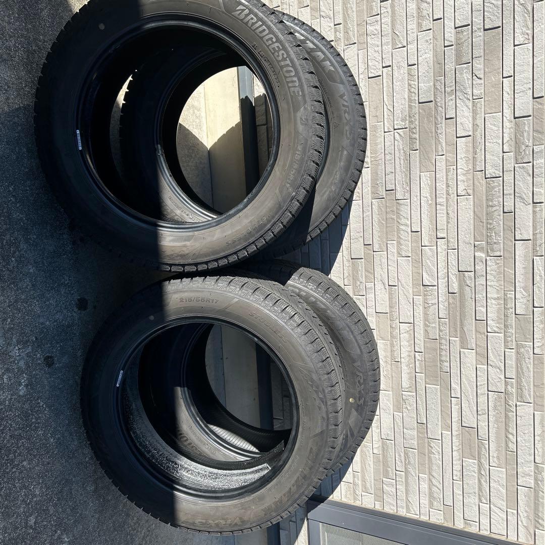 ブリヂストン BLIZZAK VRX3 215/55R17
