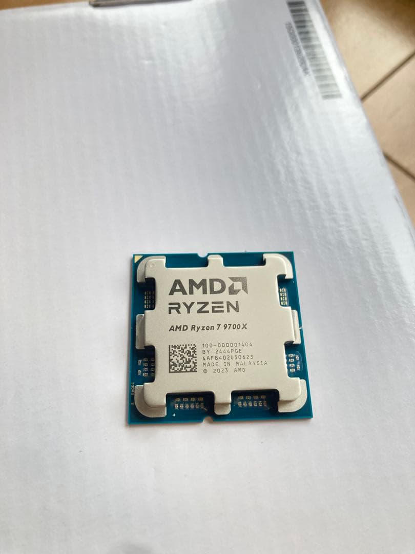 【美品】Ryzen7 9700X