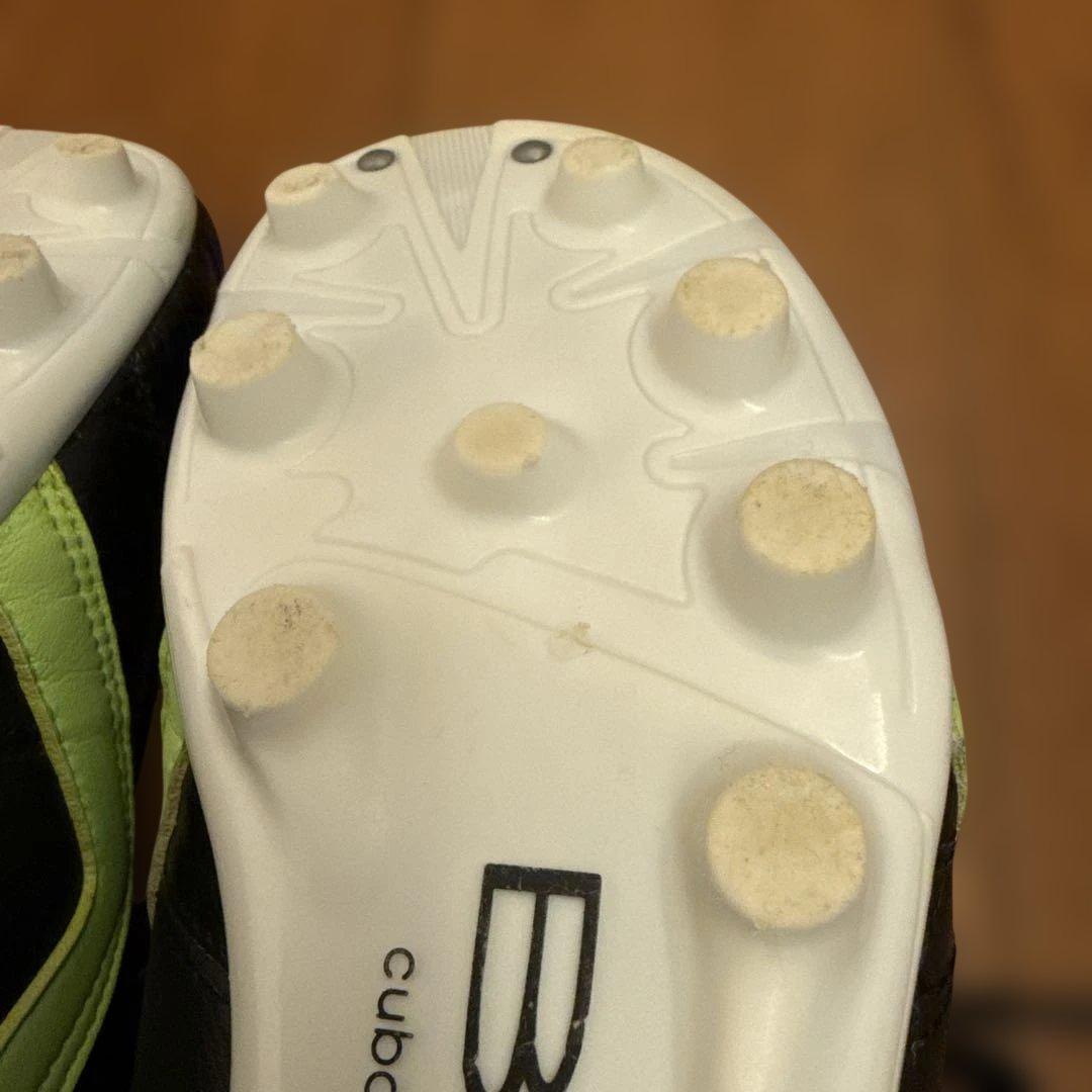 【使用1回のみ】BMZ 蹴王Jr（ジュニア）サッカースパイク 23.5cm