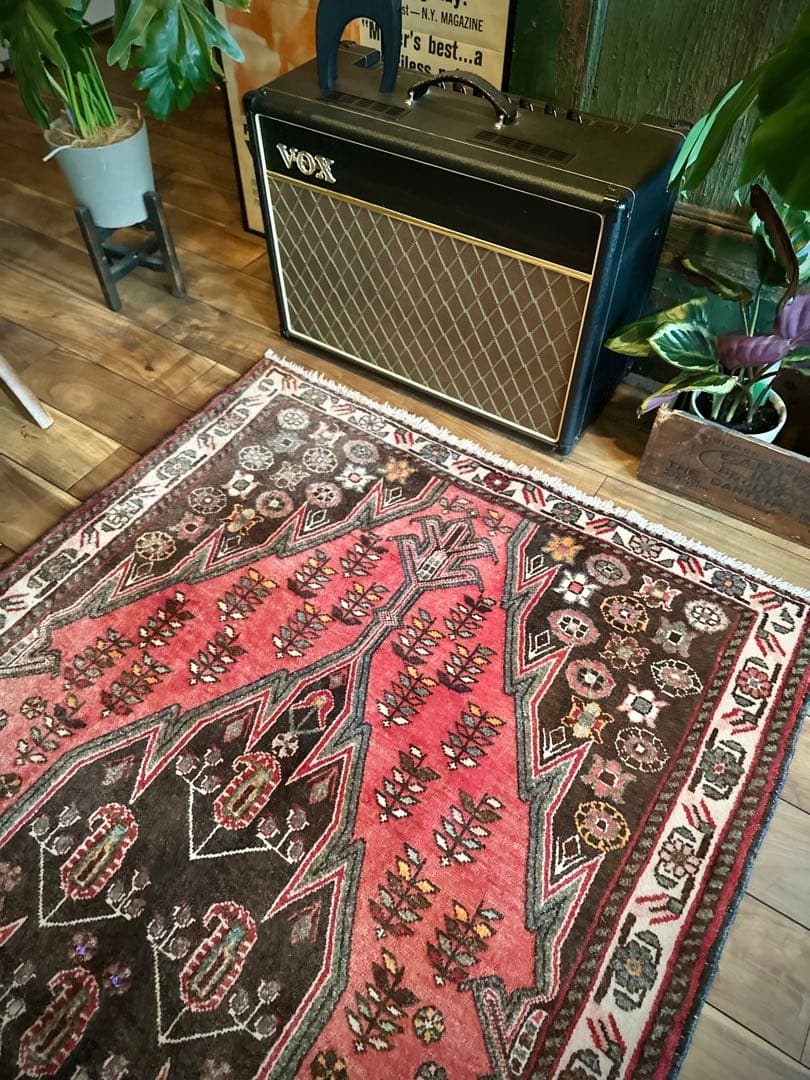 トライバルラグ　ヴィンテージラグ　ペルシャ絨毯　マズラガン　ハマダン　美品