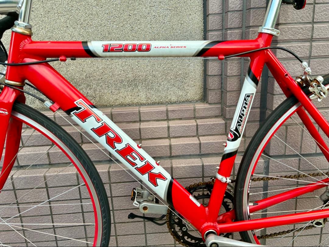 TREK トレック ロードバイク 2✖️9 18段　アルミ　東京
