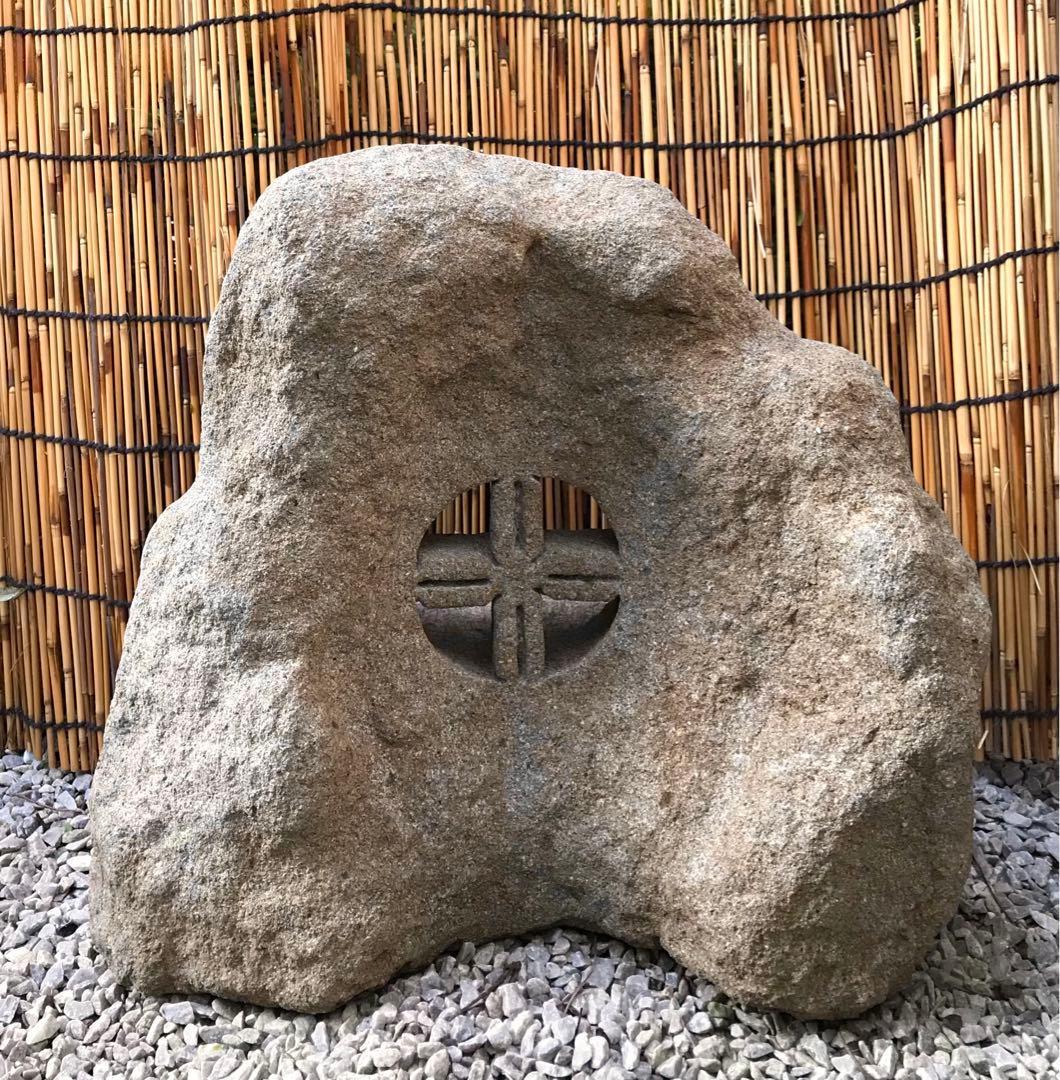 【天然石・自然型石灯篭・置灯篭】庭石オブジェ箱庭飾り石日本庭園テラス造園天然石