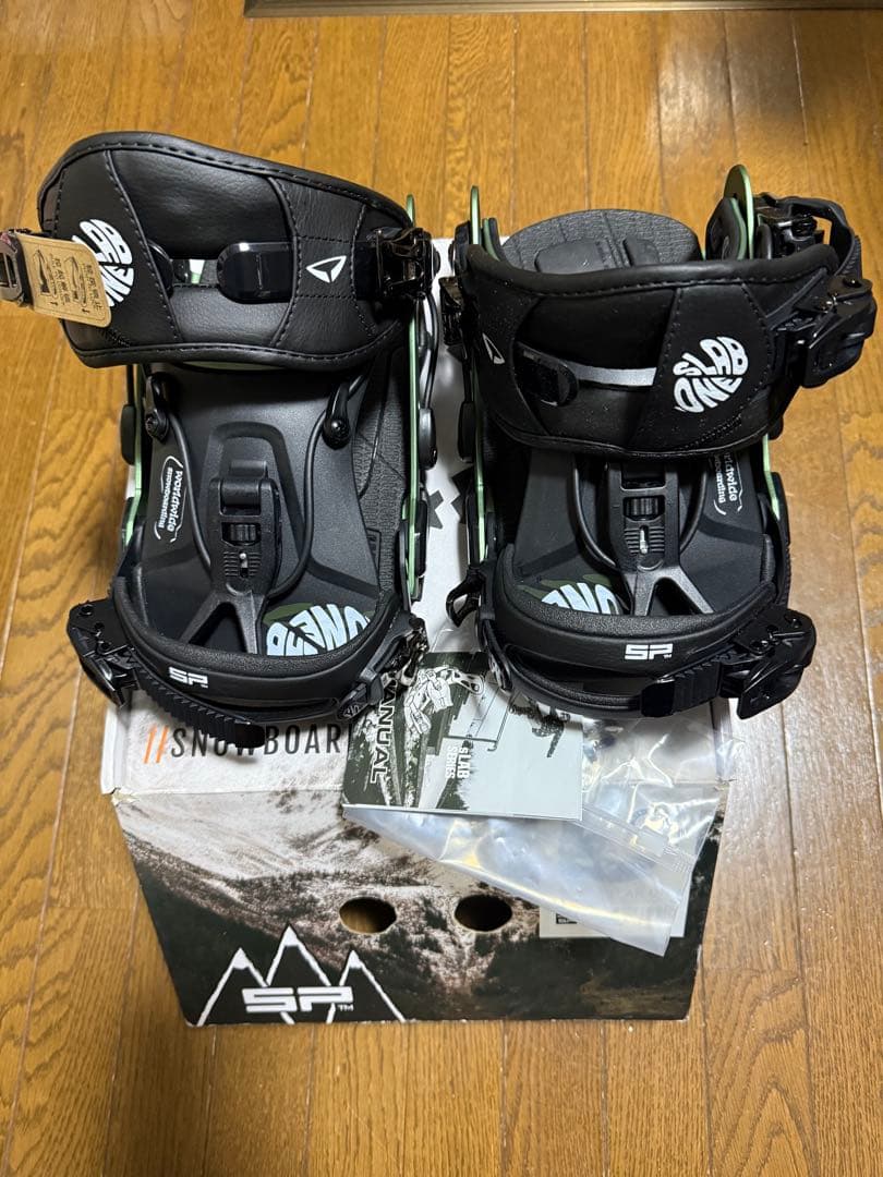 sLAB.ONE ビンディング M オリーブ