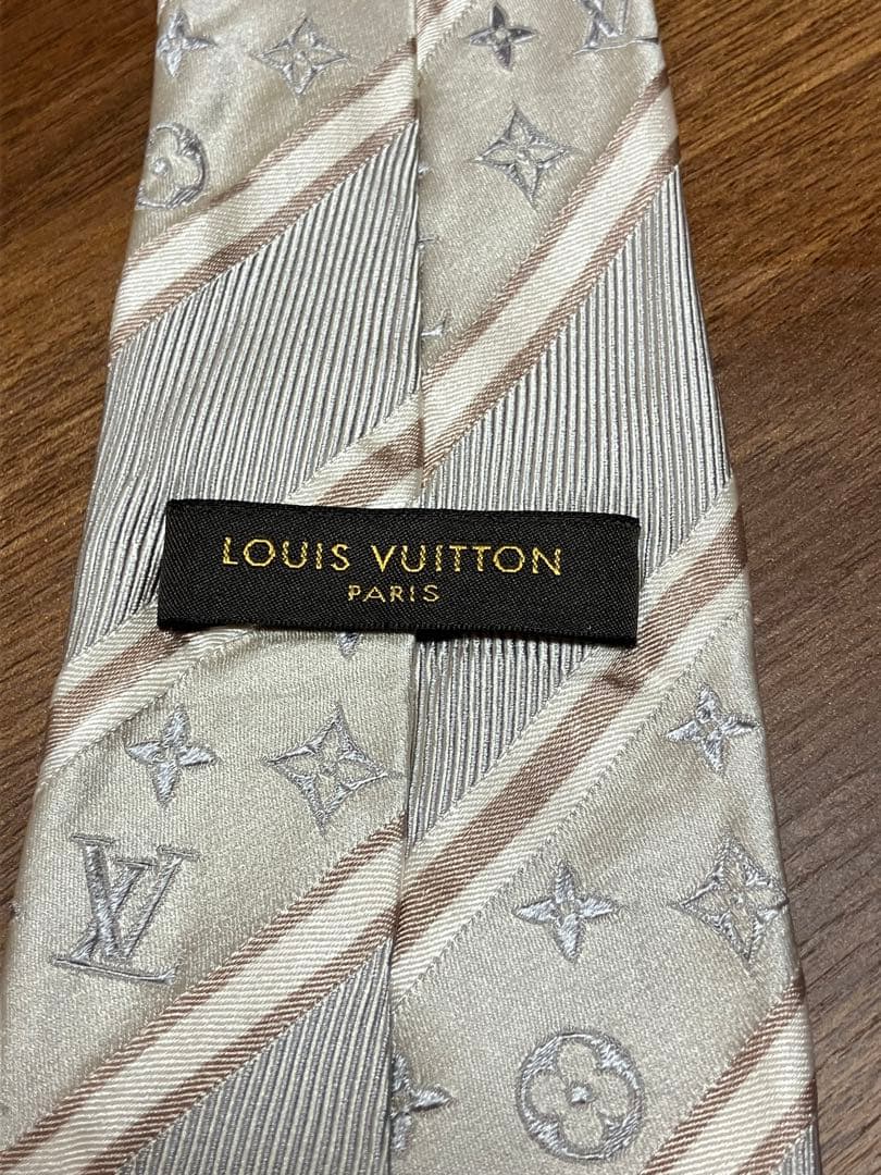 LOUIS VUITTON シルク ネクタイ ベージュ