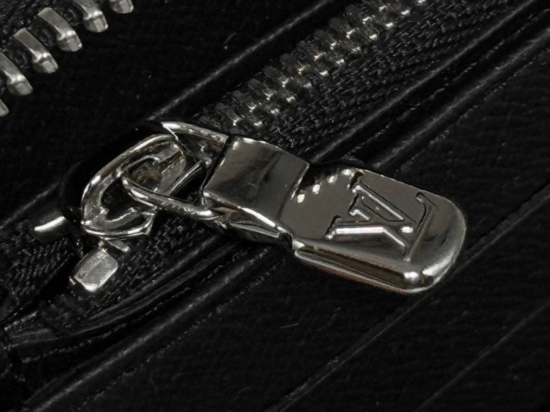 超極美品！ルイヴィトン　グラフィット　ジッピーオーガナイザーNM