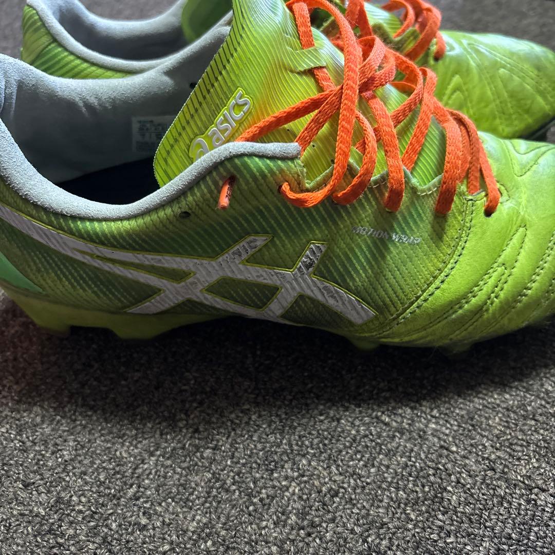 アシックスウルトラレッツァスパイク