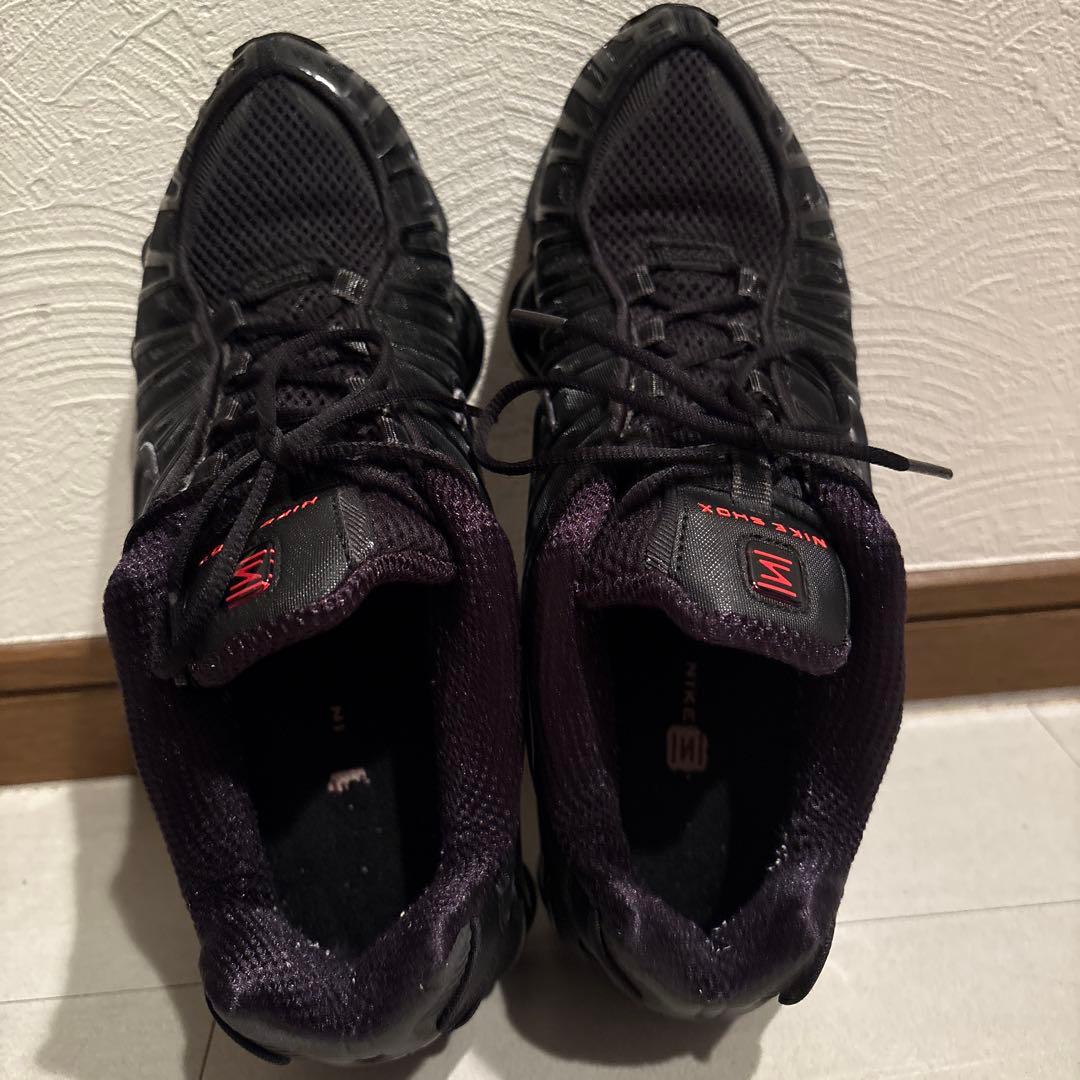 スニーカー「NIKE」TL SHOX TL メンズ　ブラック